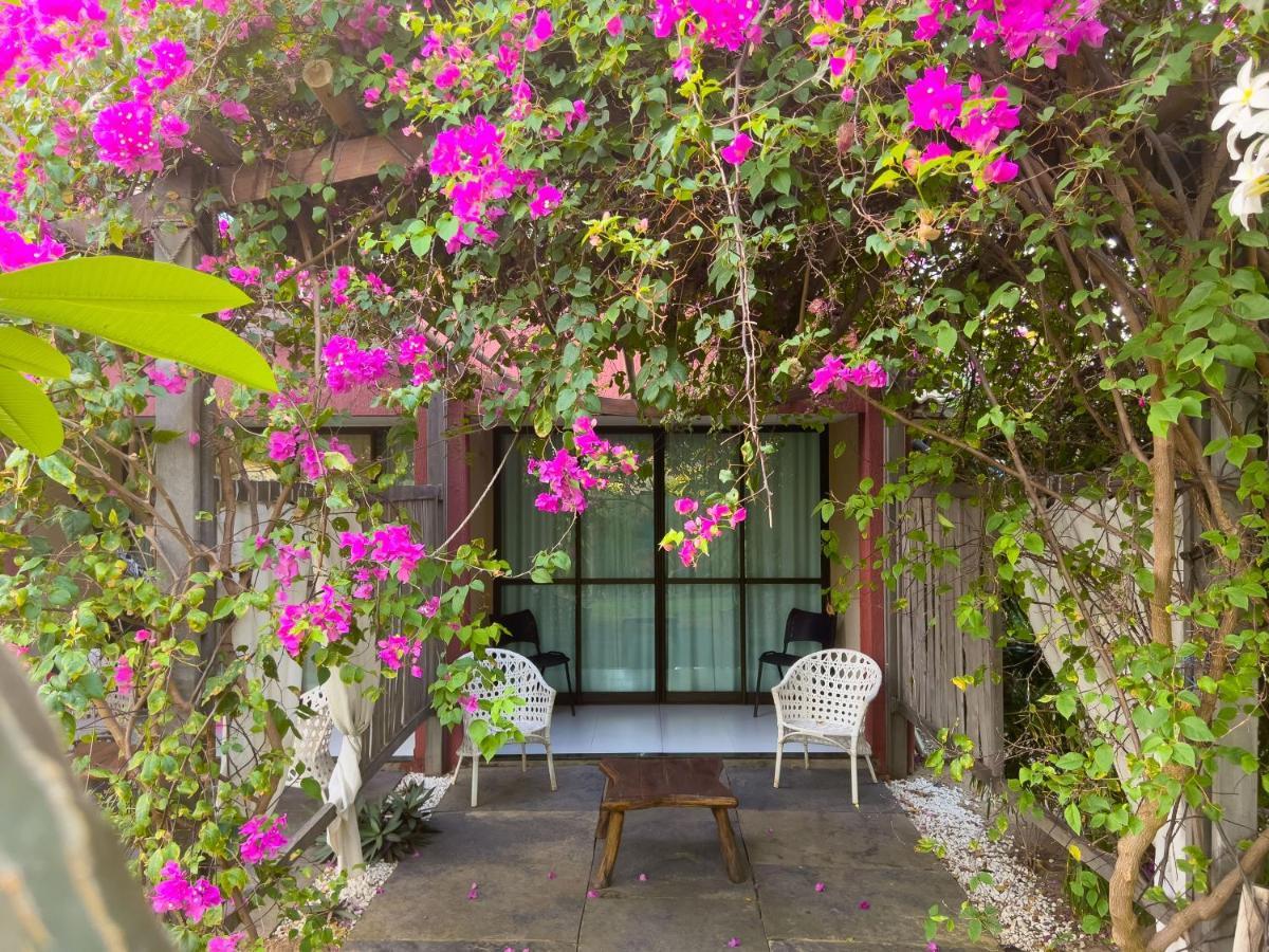 Xaina De Charme Inn